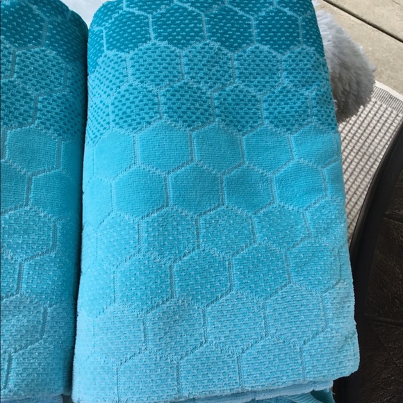 🎈 Set of 2 beach towels - Picture 2 of 4